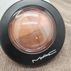 MAC Mineralize Skinfinish